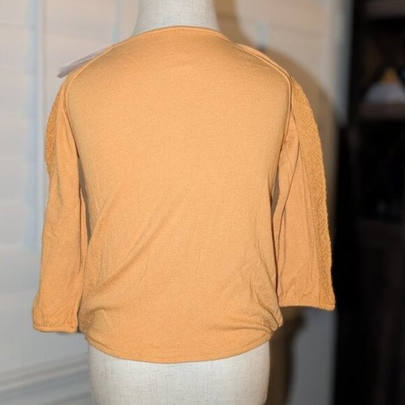 🐲3 FOR $9🦄 NEW OshKosh B'Gosh 3/4 Sleeve Crepe Button Tie Front Top Shirt 4T - Picture 2 of 2